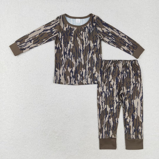 Sibling Baby Boys olive green Camo Long Sleeve Pajama Set / Zipper Romper