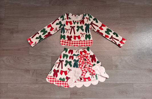7.6 Preorder KIds Girls Christmas Red Green Bow Leoaprd Active Outfit
