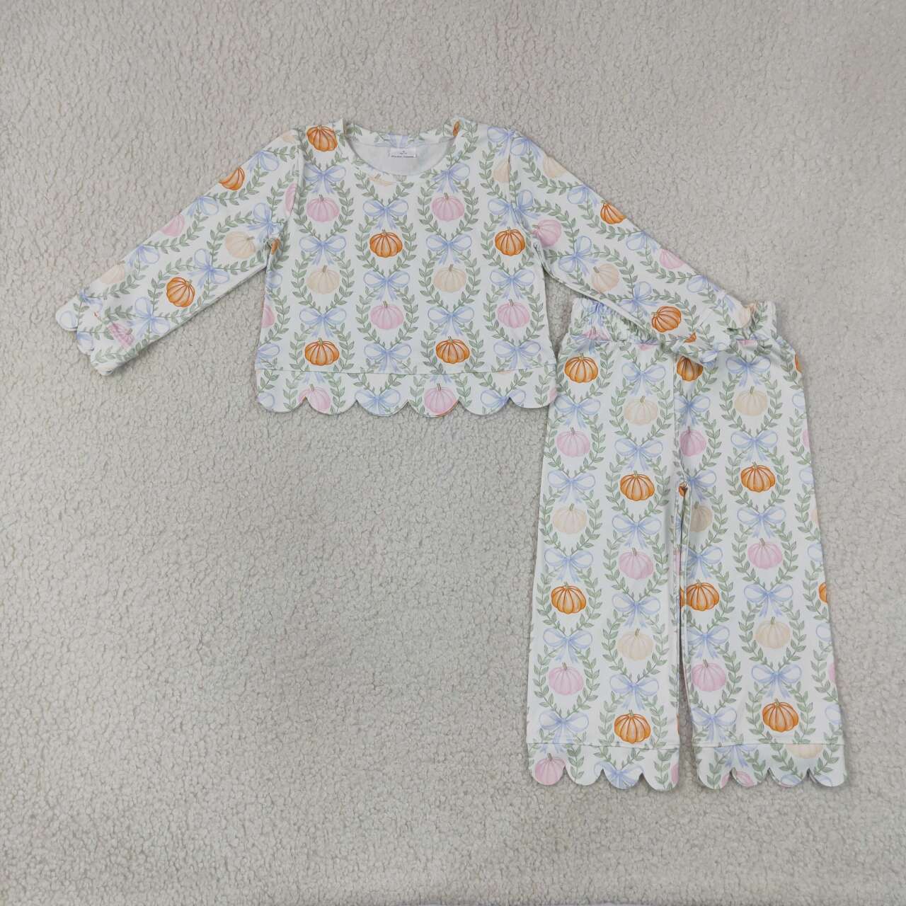 GLP3395 Pumpkin Bows Print Girls Scallop Edge Fall Clothes Set