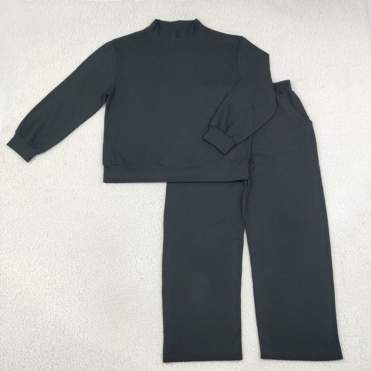 Mommy and Me Black Solid Color Cotton Long Sleeve Top Pants Outfit