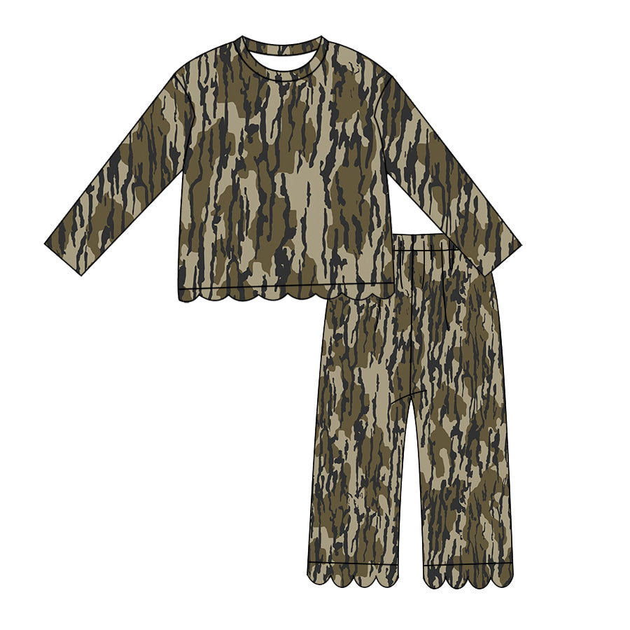 8.10 Preorder Kids Girls Green Camo Scalloped Pants
