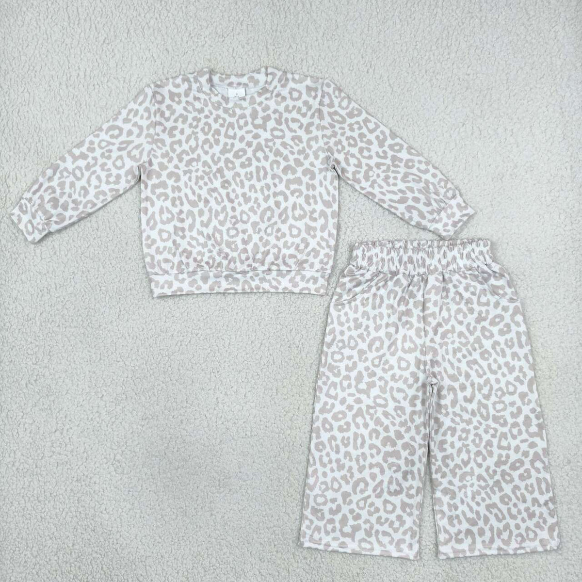 GLP3778 Grey Leopard Mock Neck Top Pockets Straight Pants Girls Clothes Set