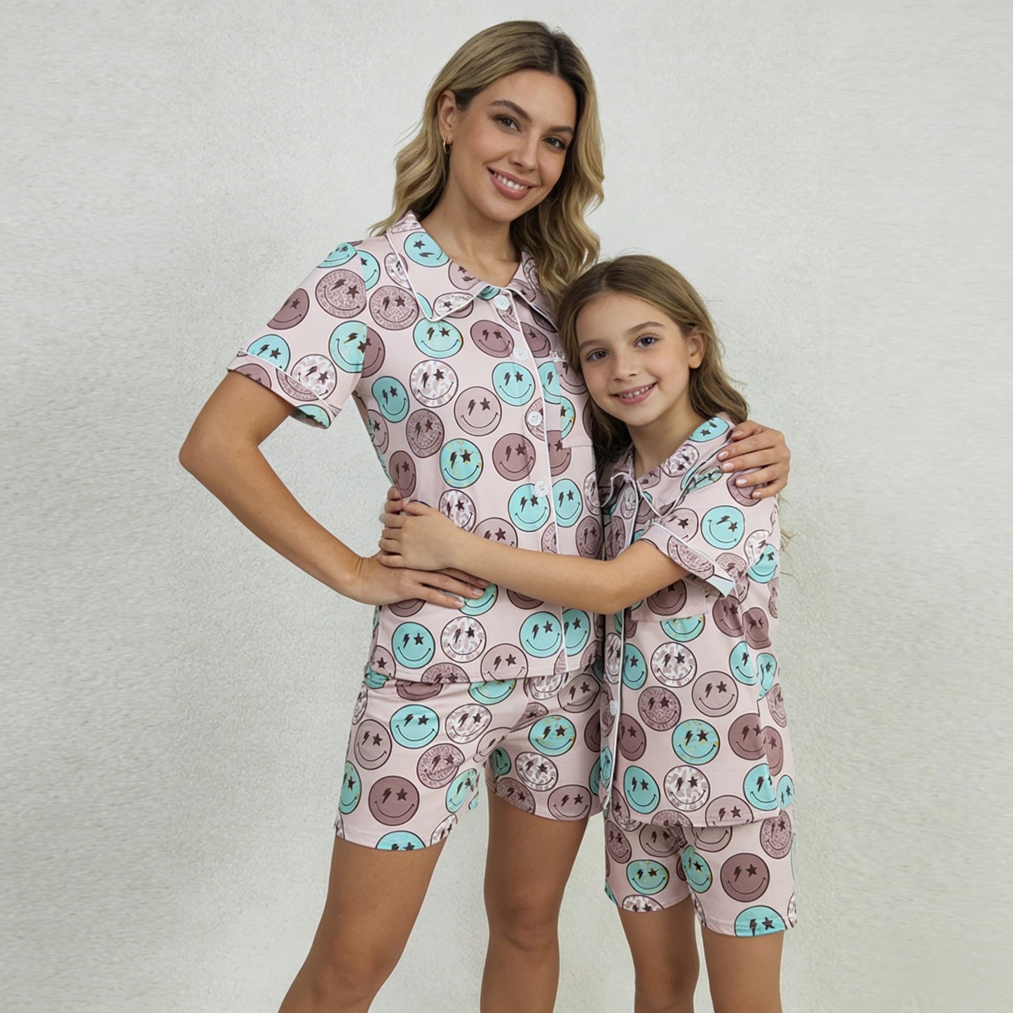 Mommy & Me Smiley Face Print Button-Up Pajama Set