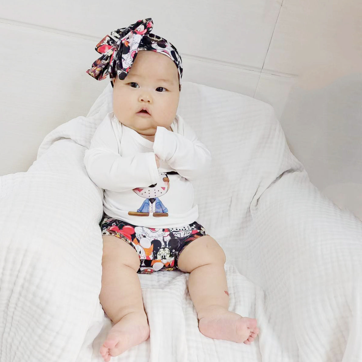 LR0032 Cartoon Mouse White Top Shorts Baby Girls Halloween Bummie Set