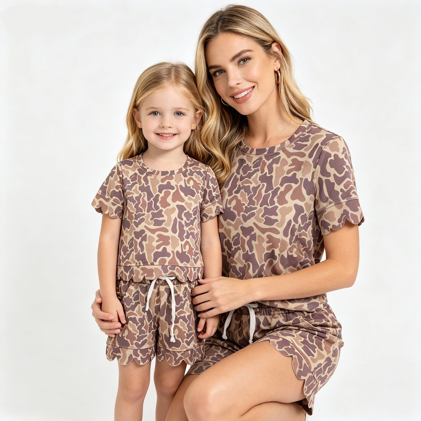 Mommy and Me Khaki Camo Scallop Outfits, Short Sleeve Two Piece Set for Mother Daughter