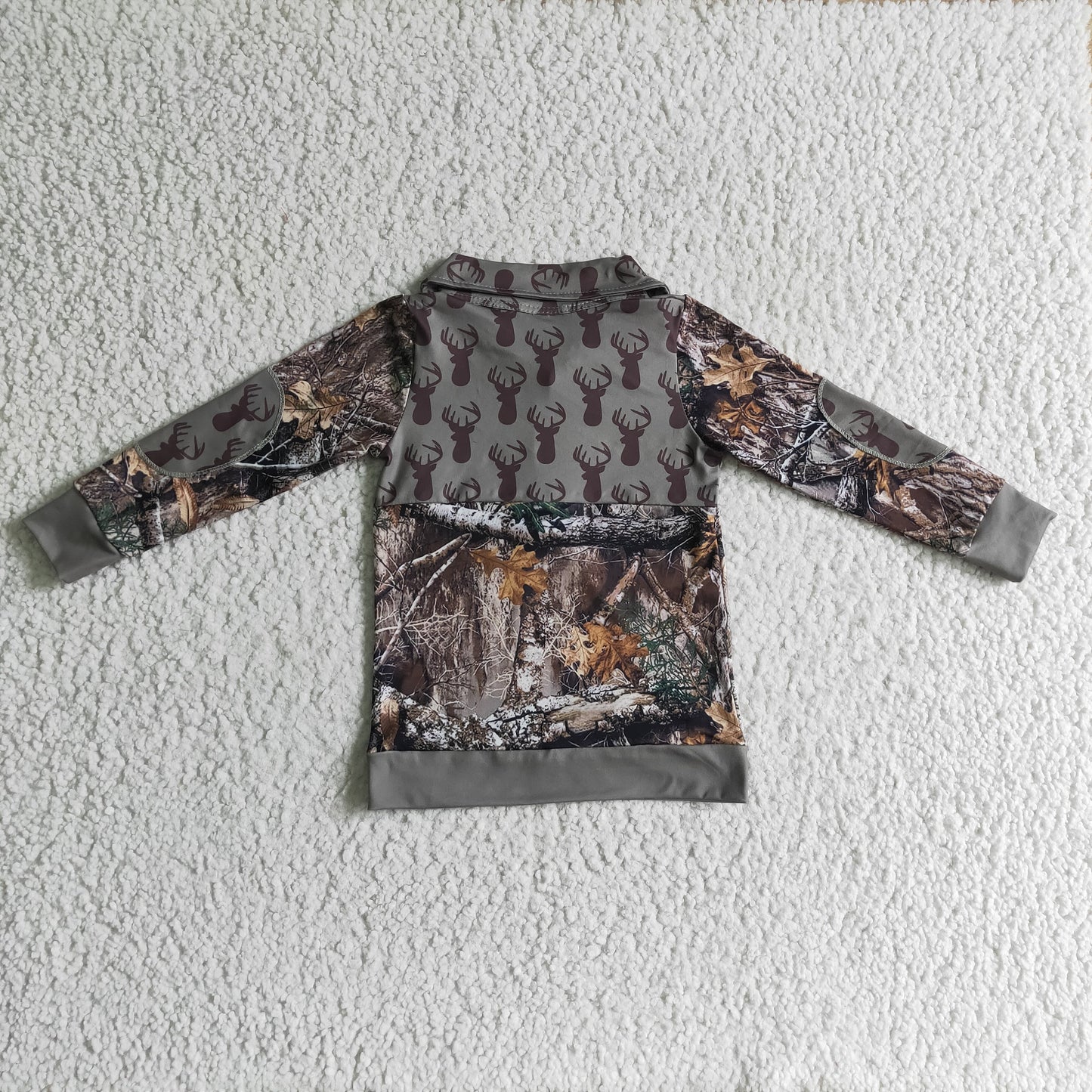 Boys Deer camo print boy zipper pullover     BT0094