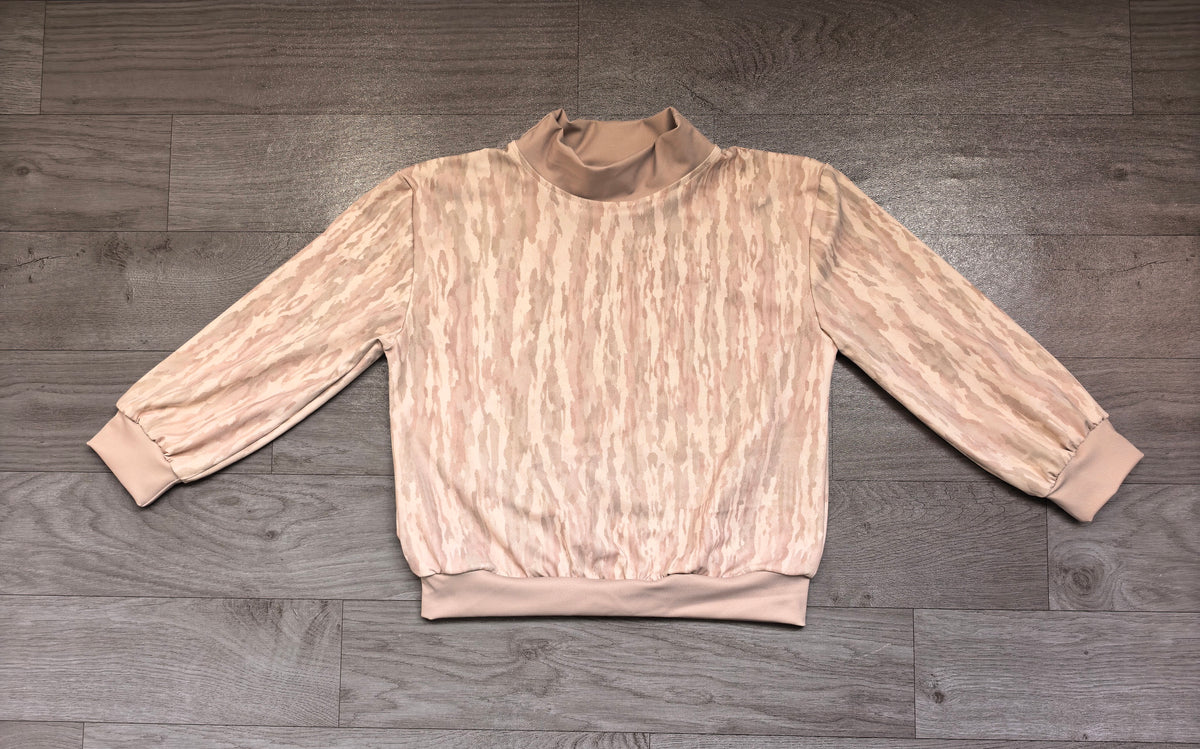 8.20 Preorder BT1918 Kids Girls Realtree Camo Khaki Trim Mock Neck Long Sleeve Active Pullover Top