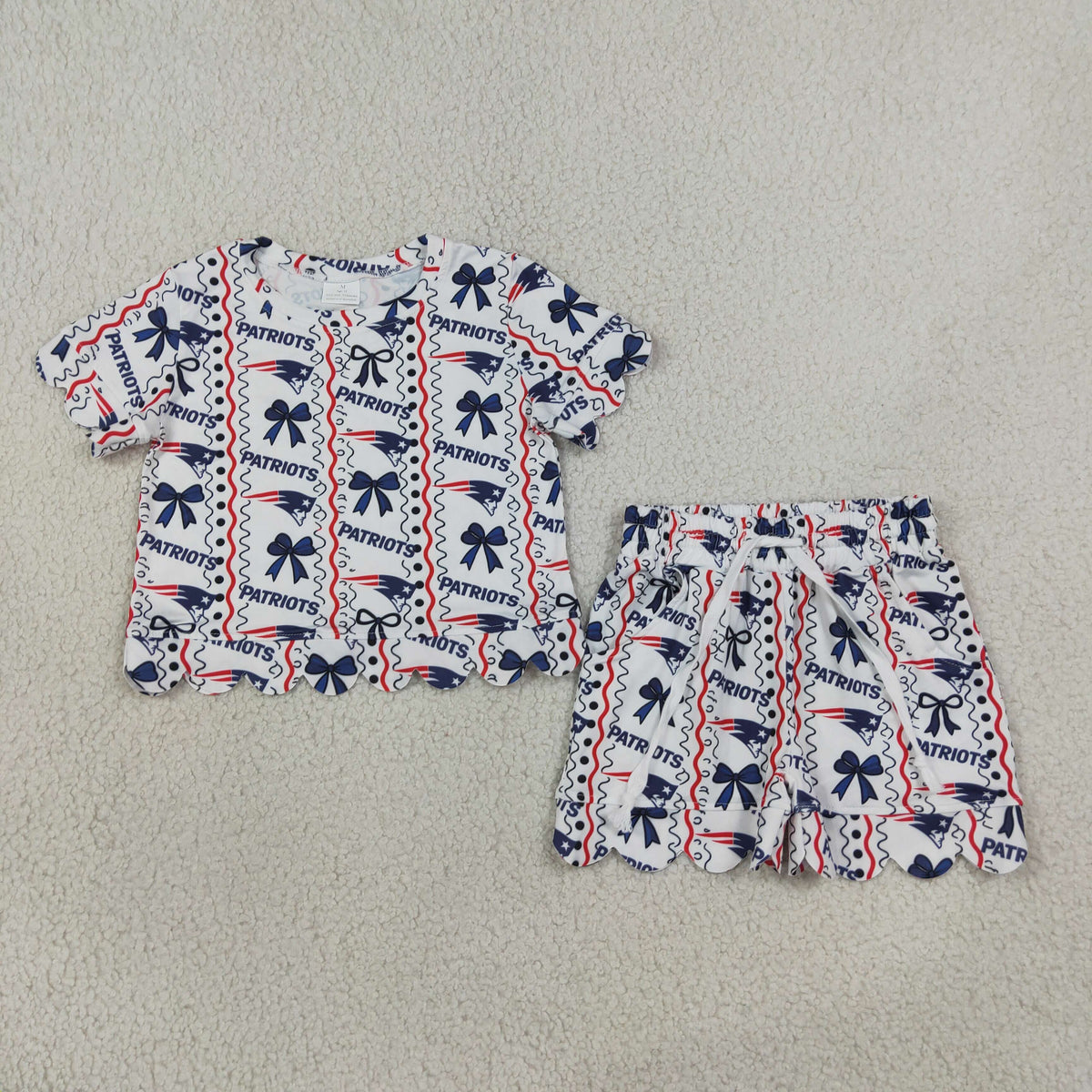 GSSO3854 Teams PATRIOTS Bows Print Girls Summer Scallop Clothes Set