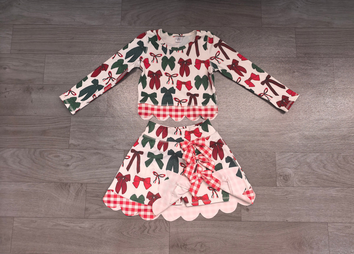7.6 Preorder KIds Girls Christmas  Red Green Bow Leoaprd Active Outfit