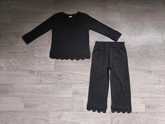 4.10 GLP3290 Preorder Black Cotton Girls Scallop Clothes Set