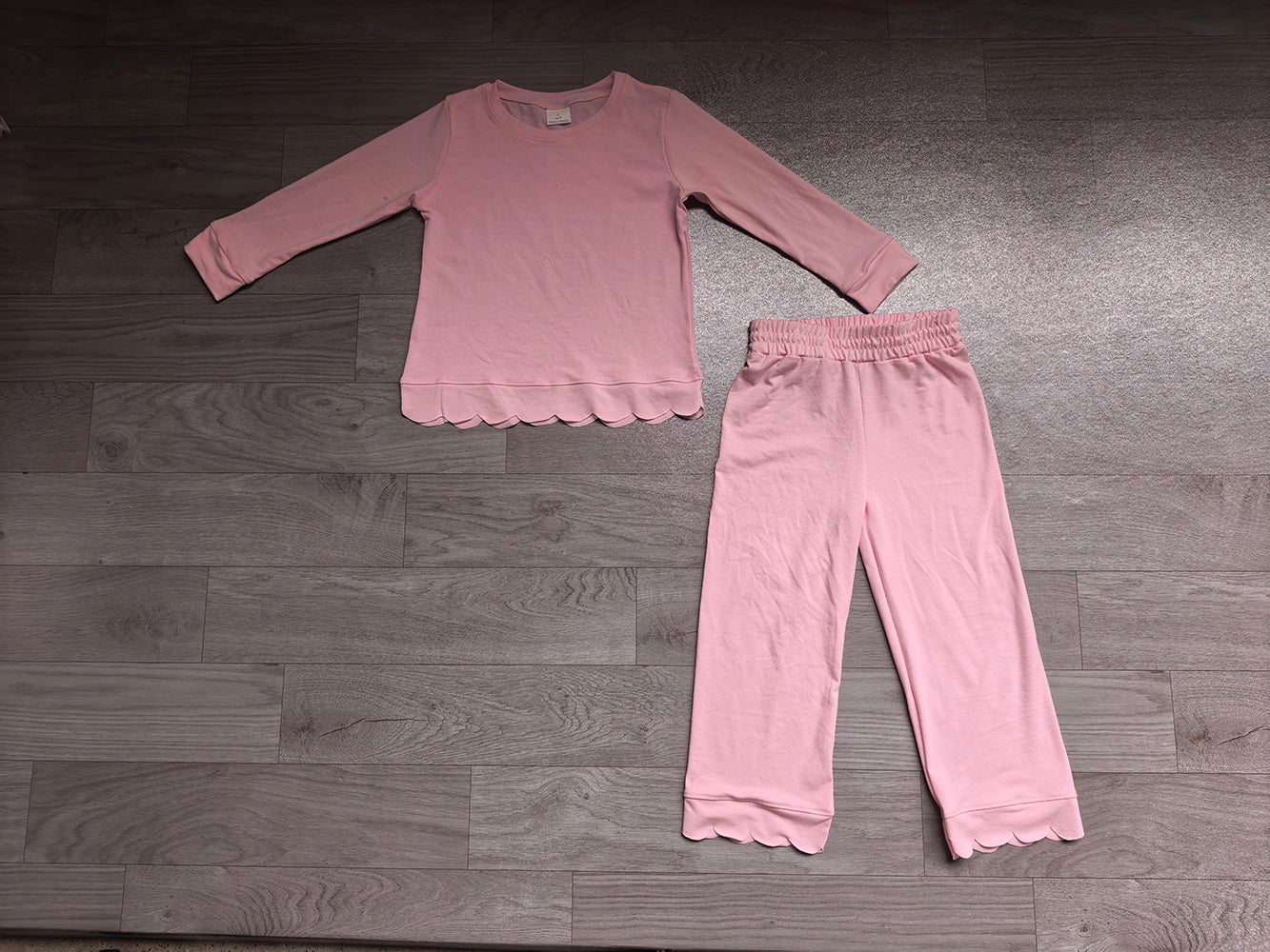 4.10 GLP3291 Preorder Pink Cotton Girls Scallop Clothes Set