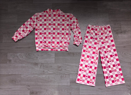 9.11 GLP3867 Baby Girls Valentines Heart Checked Mock Neck Top Wide Leg pants Outfit