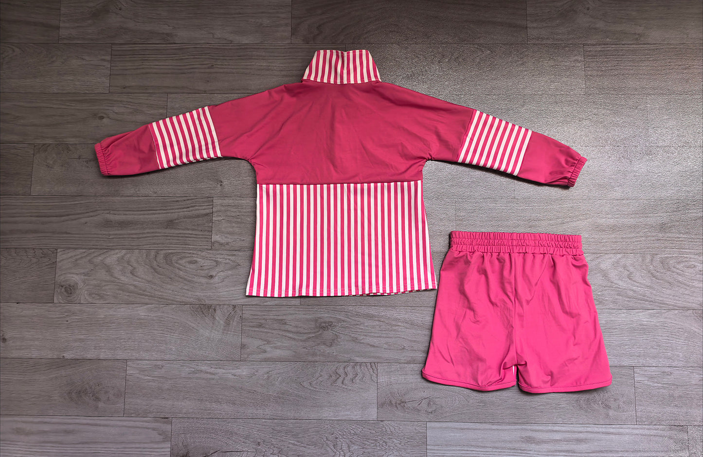 6.19 GLS0106 Preorder Hot Pink Stripes Print Zipper Top Shorts Girls Yoga Clothes Set