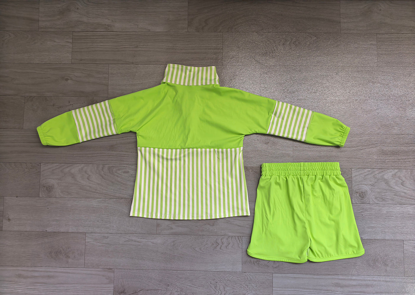 6.19 GLS0109 Preorder Green Stripes Print Zipper Top Shorts Girls Yoga Clothes Set