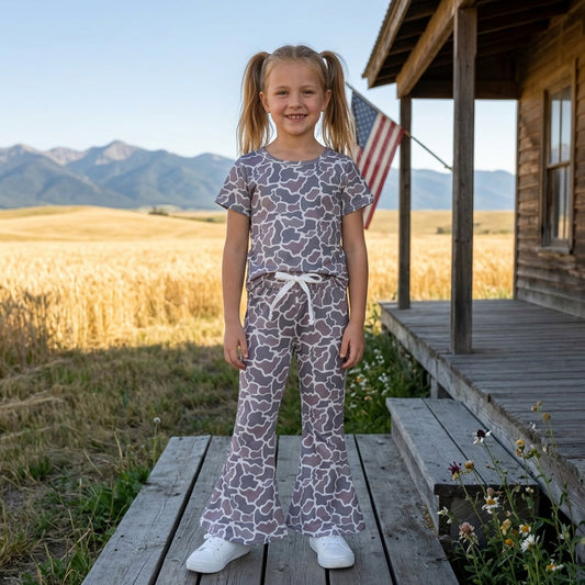 GSPO1889 Dark Grey Camo Print Short Sleeve Top Bell Pants Girls Clothes Set
