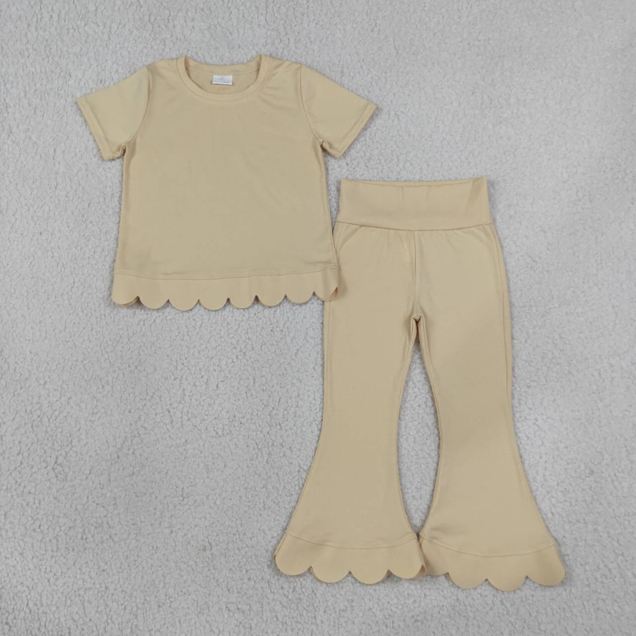 GSPO2340 Khaki Cotton Scallop Edge Short Sleeve Bell Pants Girls Clothes Set