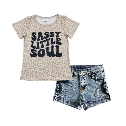 Sassy Little Soul Leopart Short Sleeve T-shit Top with Denim Shorts Outfit