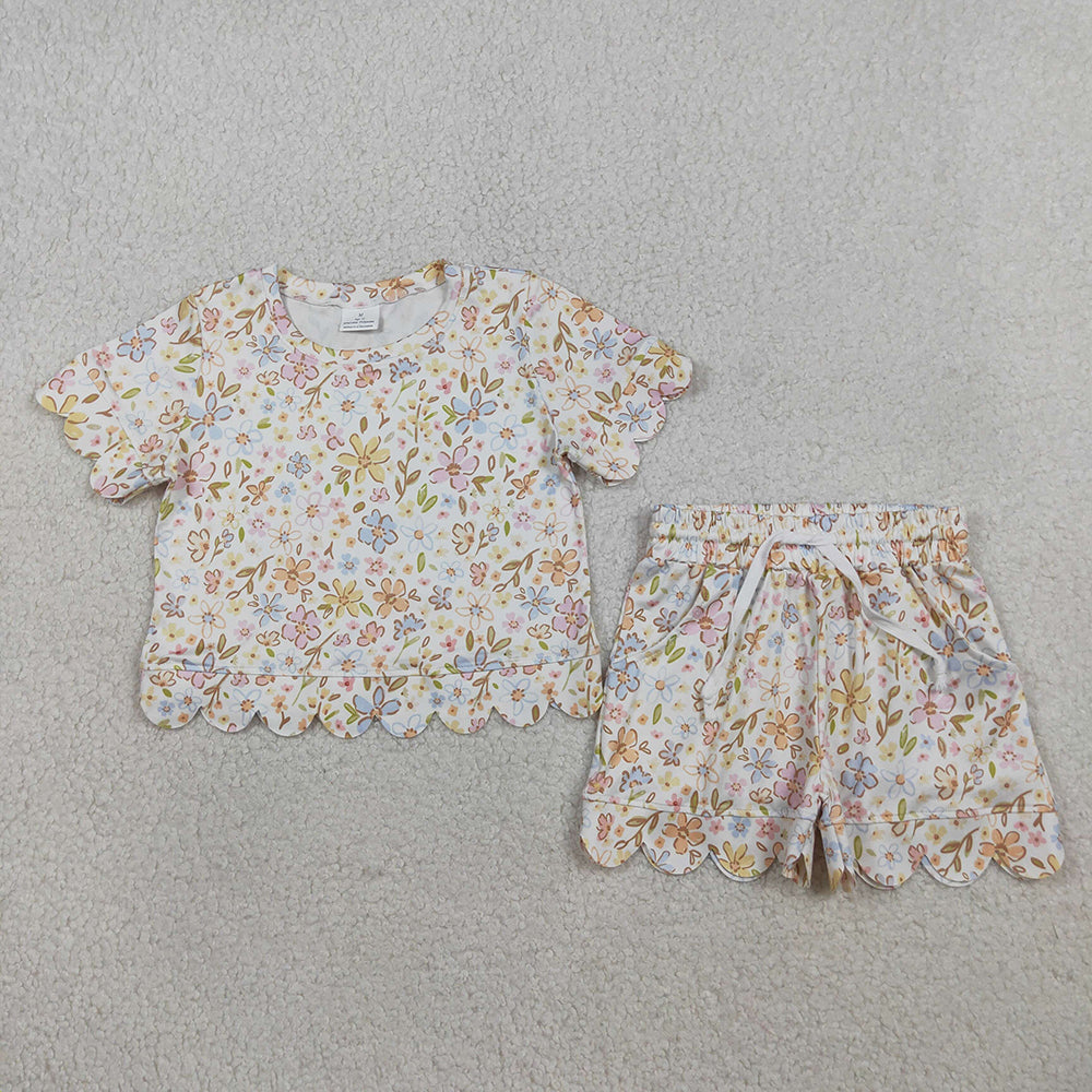 GSSO3268 Girls’ Colorful Floral & Leaf Scallop Short Sleeve Top & Shorts Set