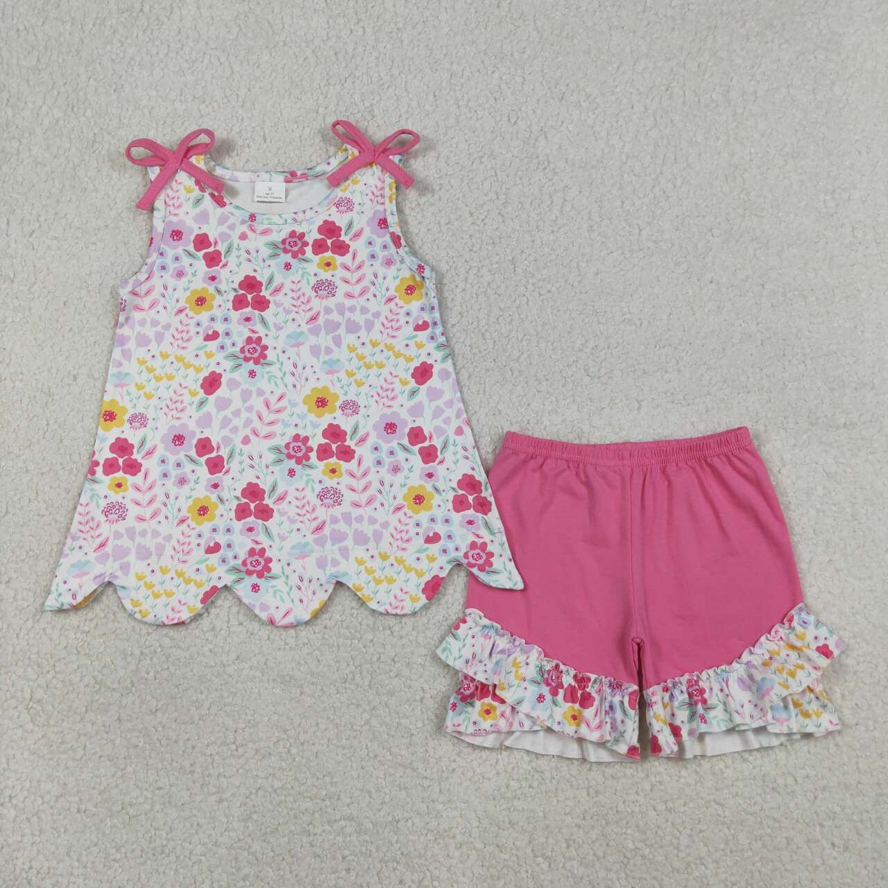 Sibling Baby Girls Floral Sleeveless  Scalloped  Top with Ruffle Shorts Outfit
