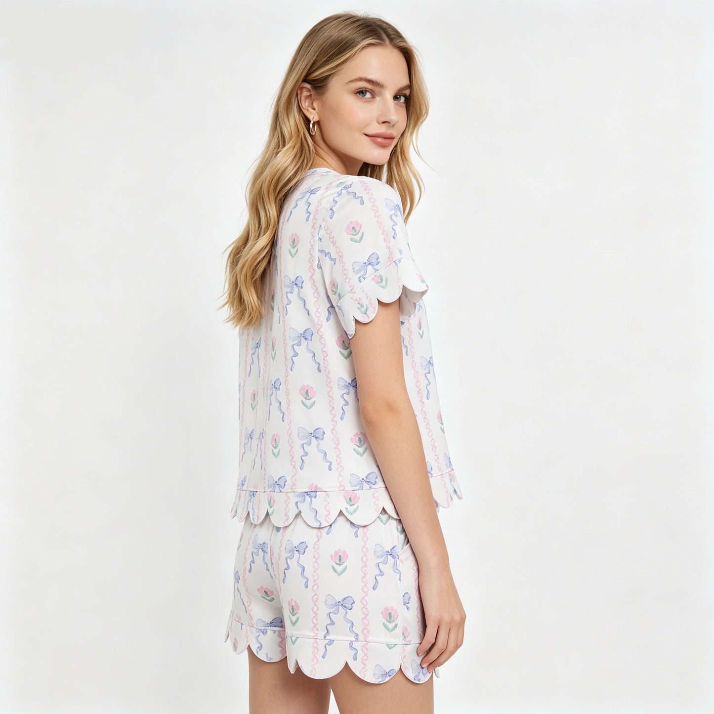 Mommy and Me Floral Bow Scallop Outfits, Short Sleeve Two Piece Set for Mother Daughter