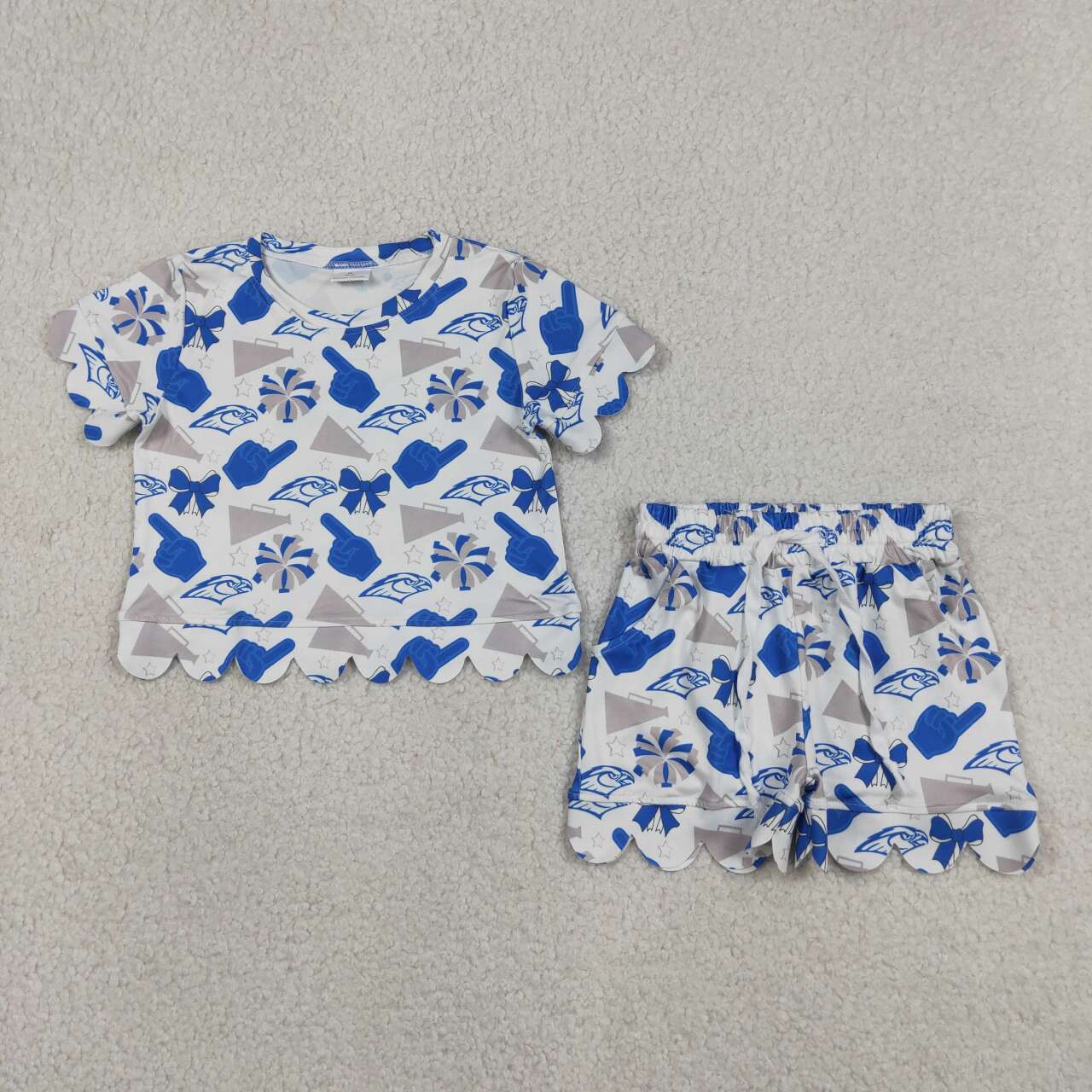 Teams Eagles Cheer Short Sleeve & Shorts Scallop Set - Girls