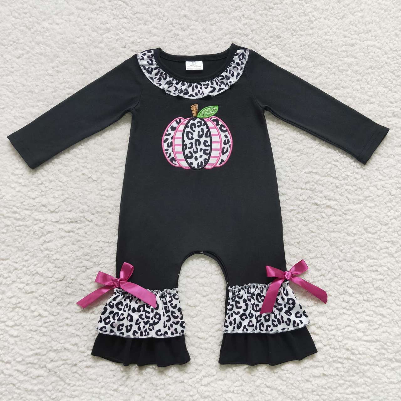 LR0618 Pumpkin Embroidery Leopard Black Baby Girls Fall Romper