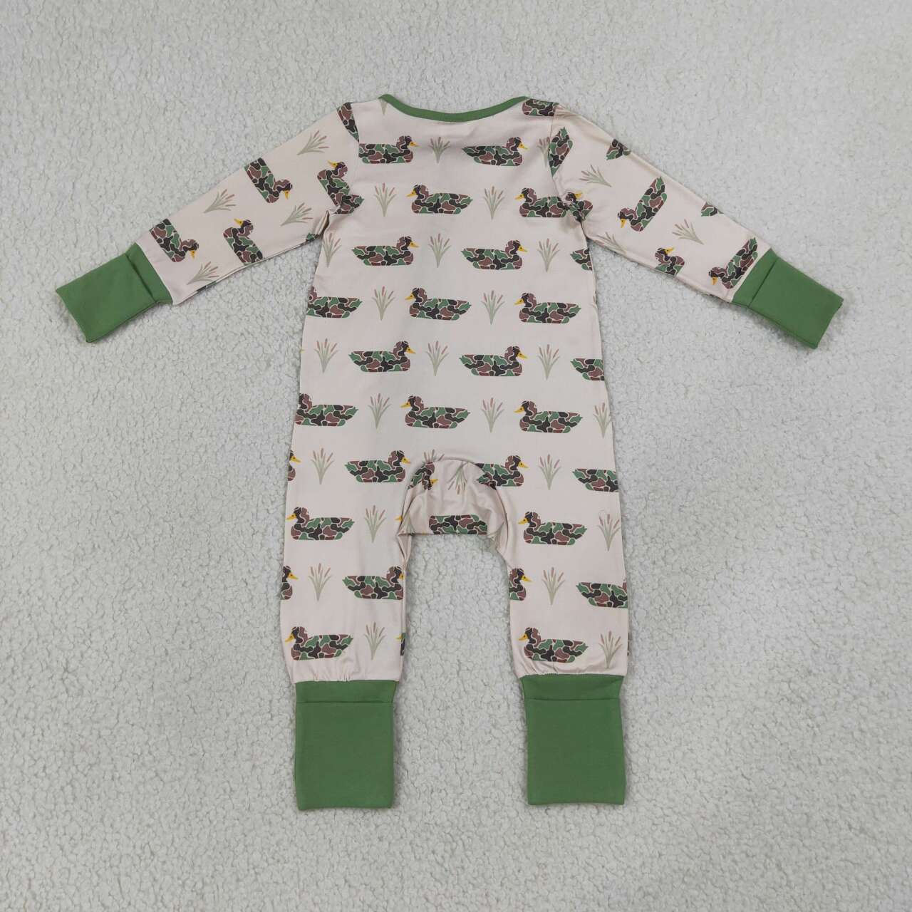 LR3117 Camo Duck Print Baby Zipper Sleeper Romper