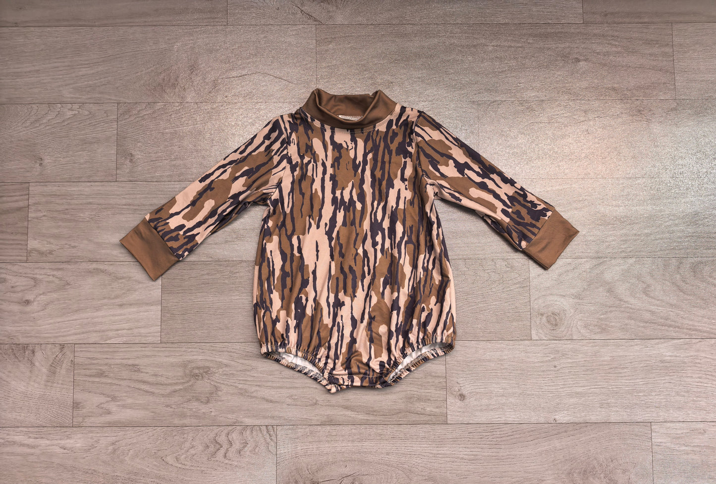 8.11   Preorder Baby Boys Green Camo Long Sleeve Bubble Romper