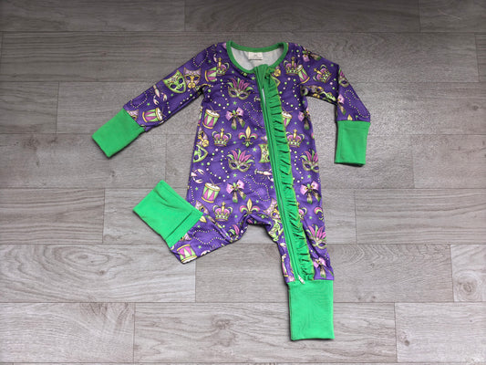 9.10 LR3334 Preorder Mask Bows Crayfish Print Baby Girls Mardi Gras Zipper Sleeper Romper