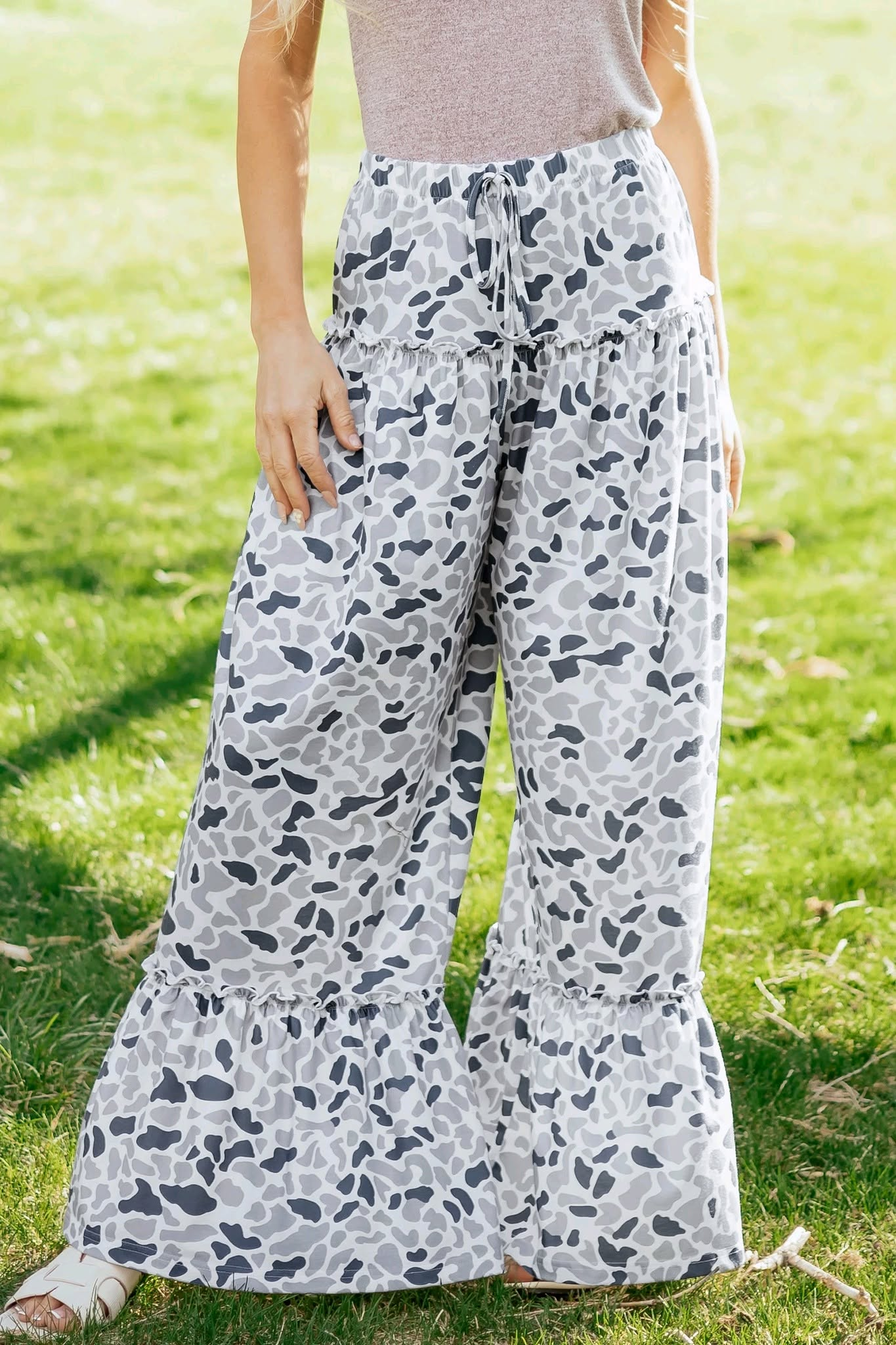 7.6 Preorder Adult Women Grey Cao Loose Active Pants