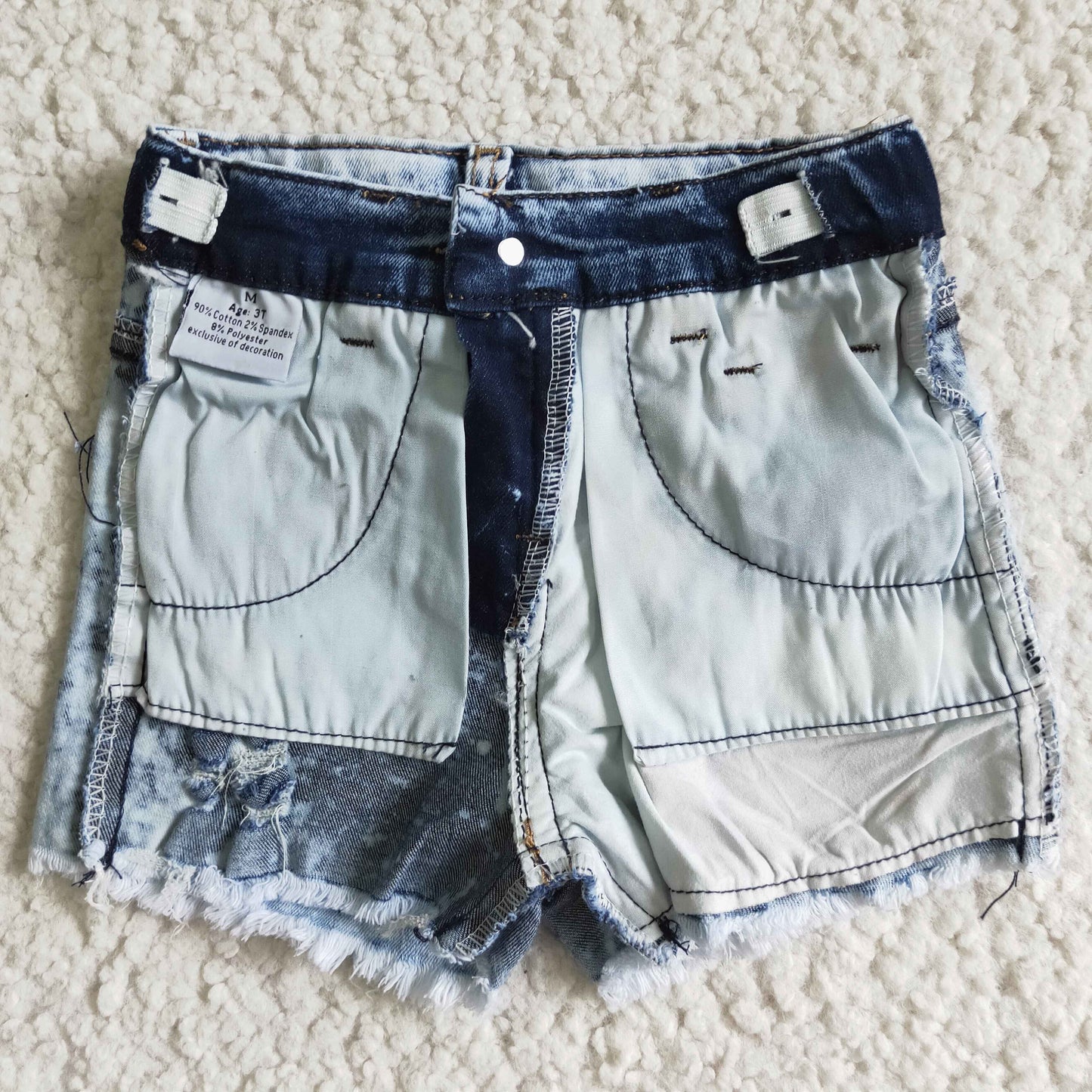 Baby Girls Highland cow denim shorts    SS0024