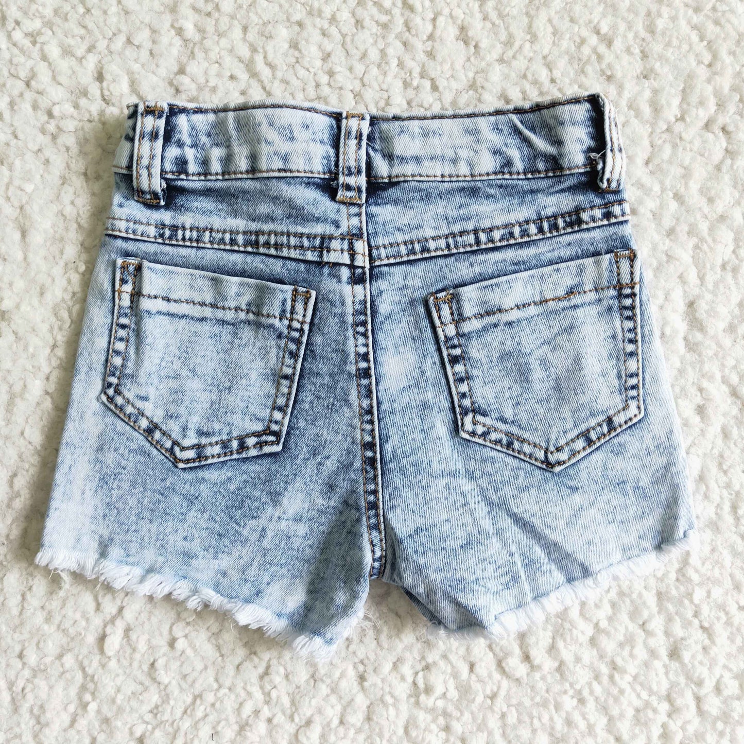 Baby Girls Highland cow denim shorts    SS0024