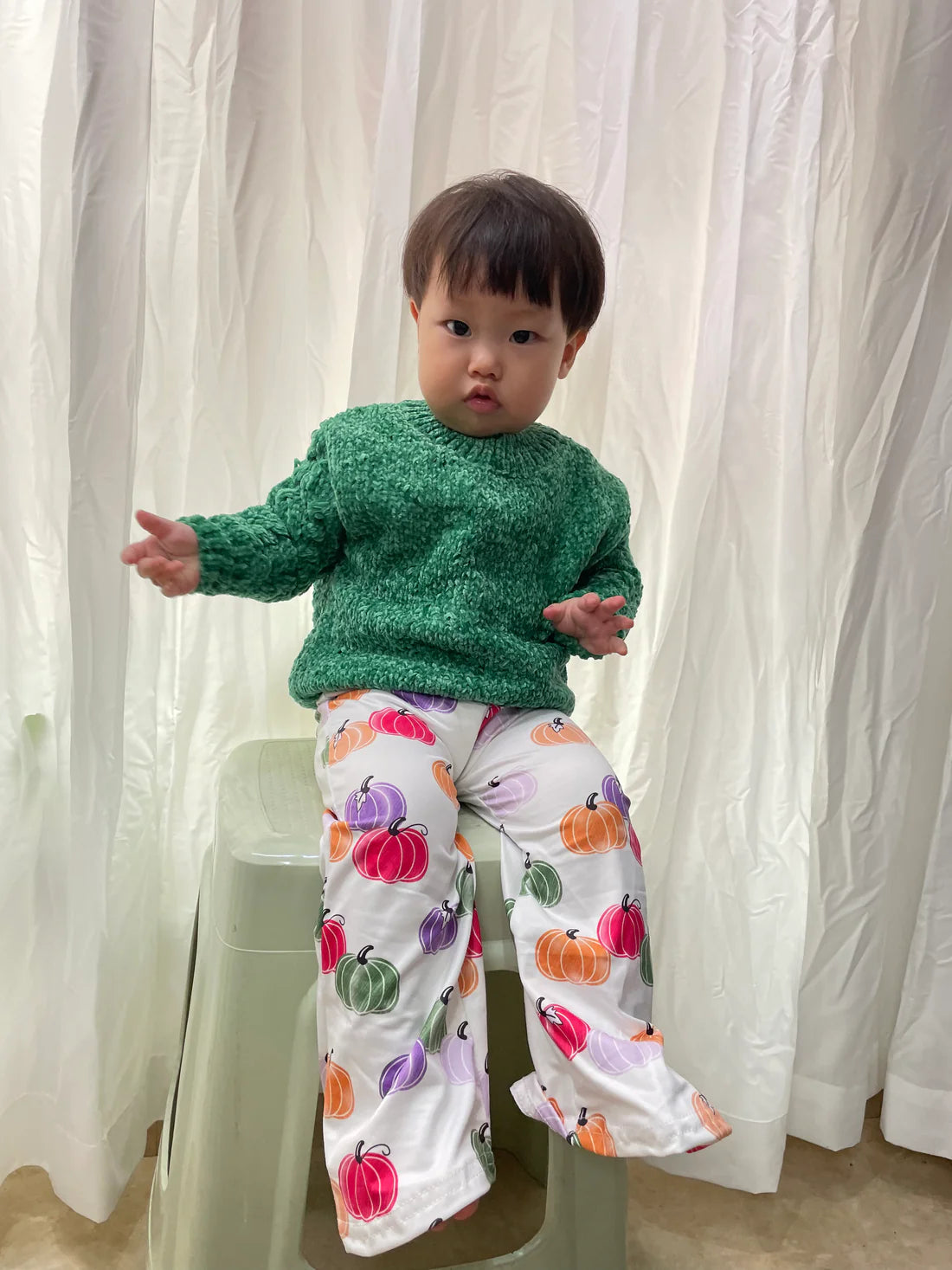 GLP0537 Green Sweater Pumpkin Bell Pants Girls Fall Clothes Sets